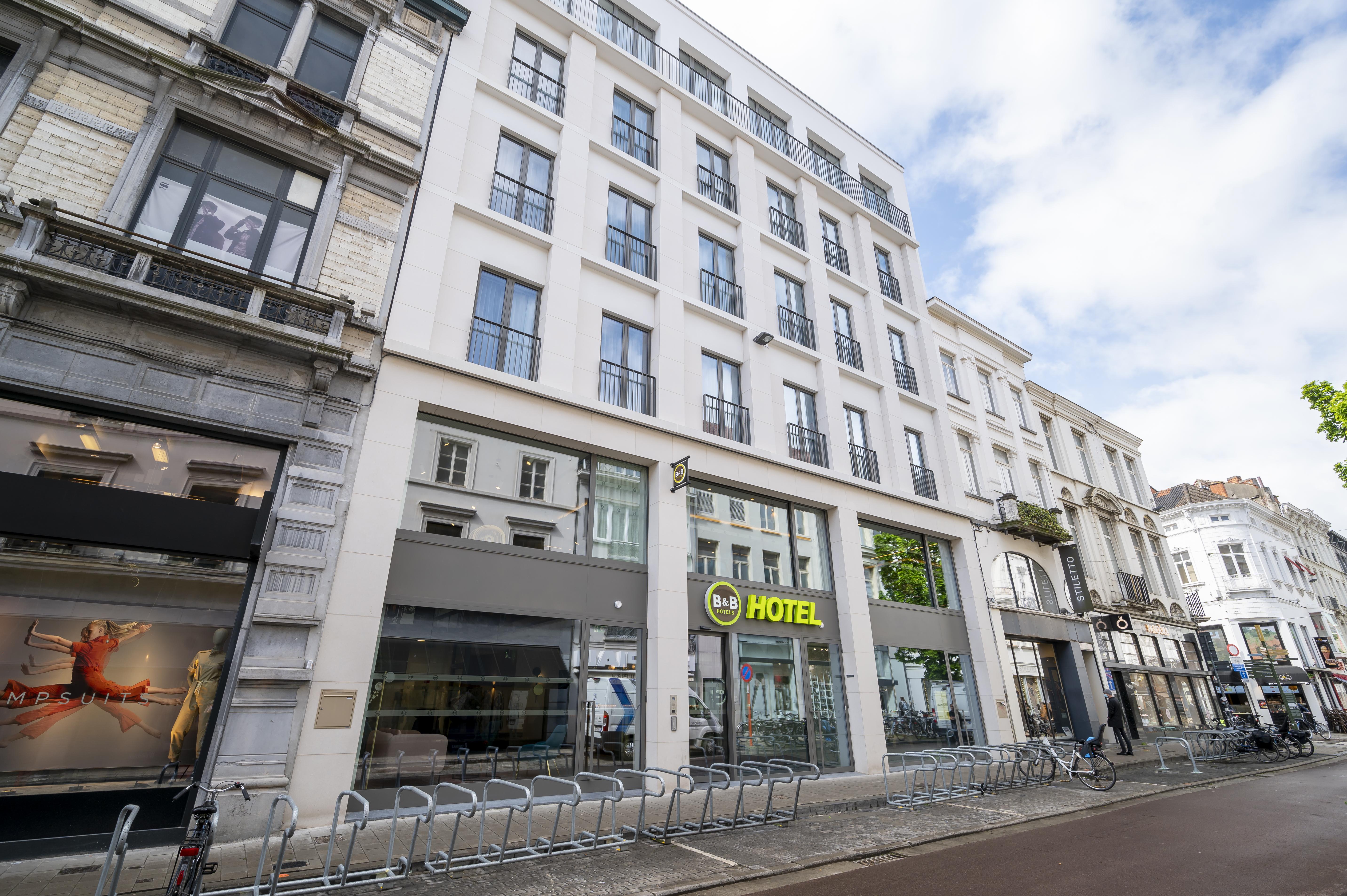 B&B Hotel Gent Centrum Exterior photo
